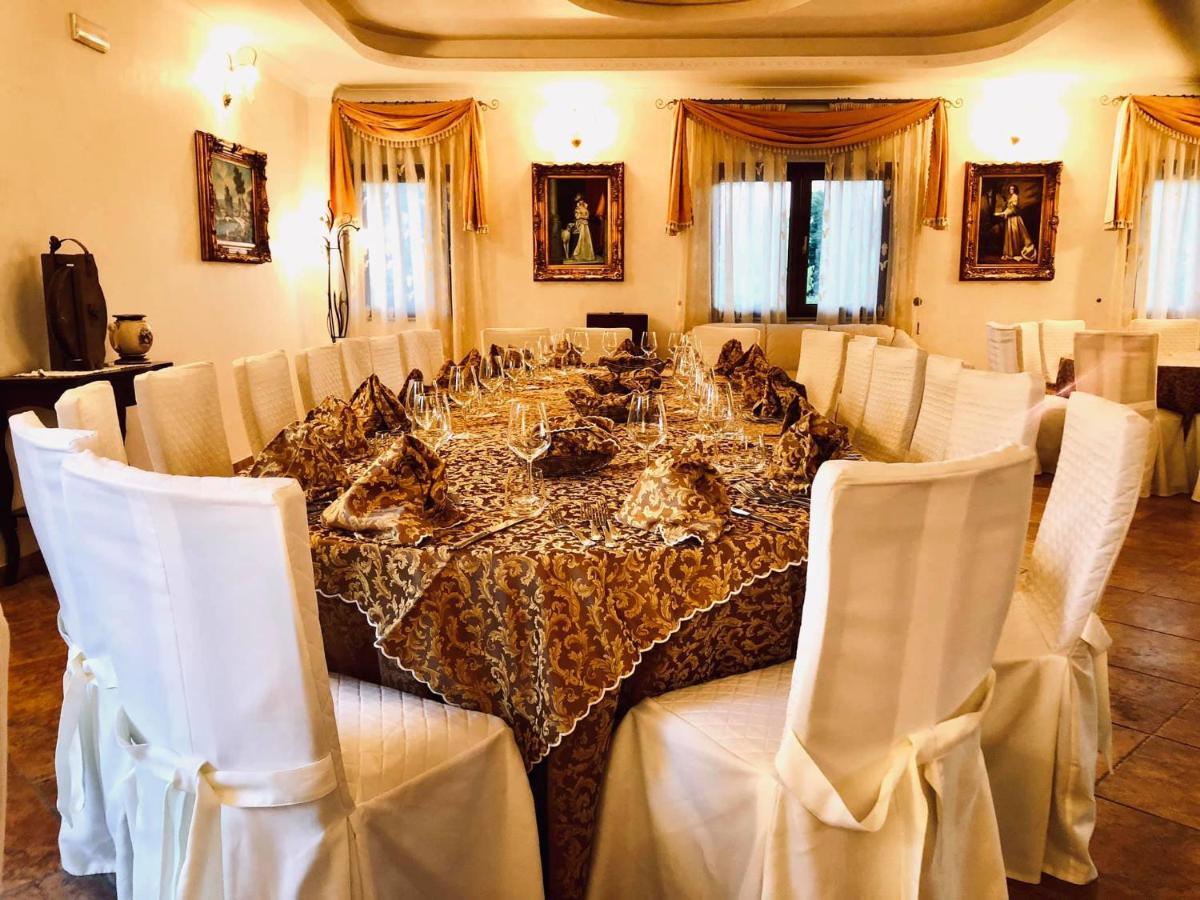 Hotel La Fontanella แซร์รา ซาน บรูโน ภายนอก รูปภาพ